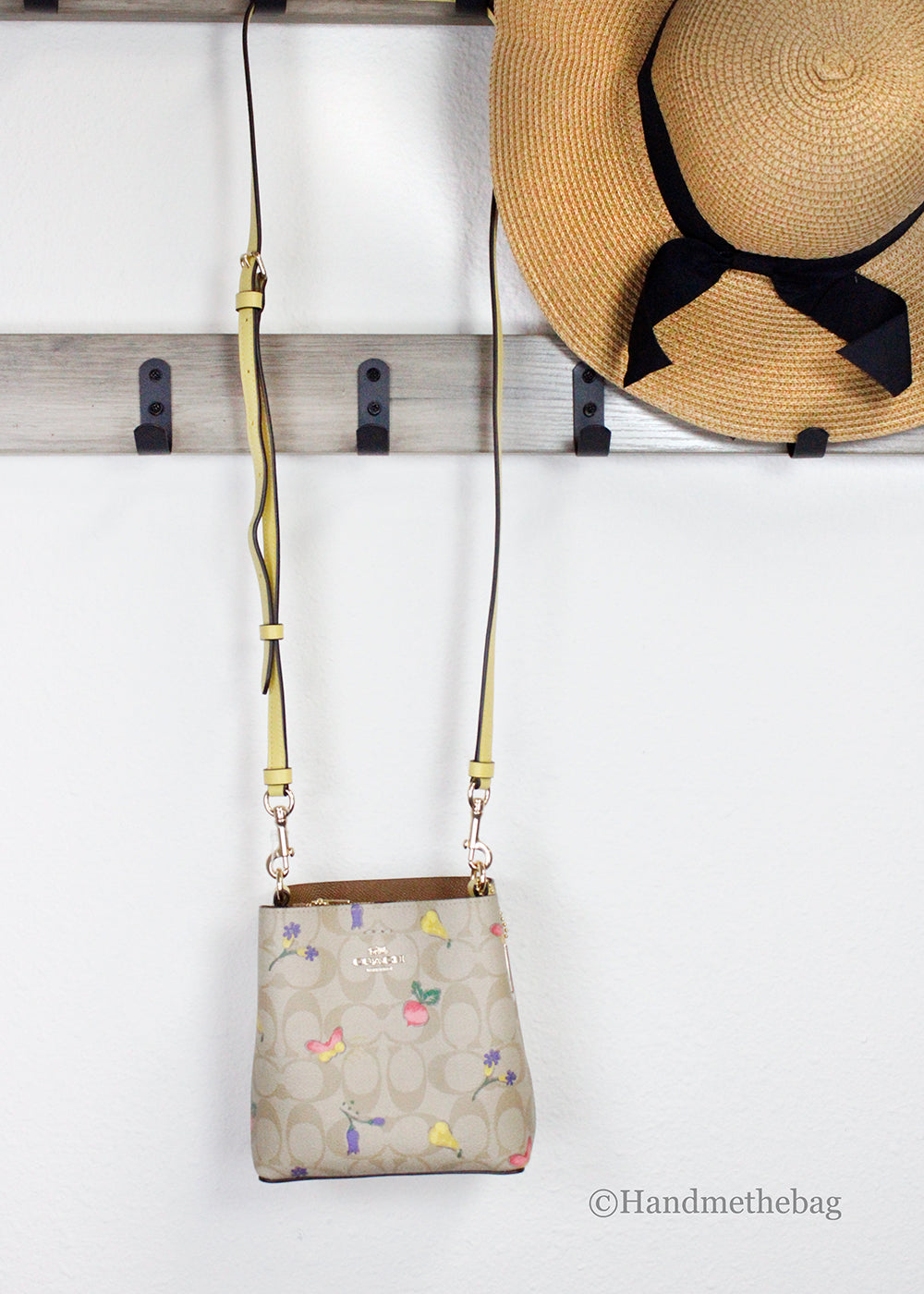 Coach Mini Town Bucket Signature Leather Dreamy Veggie Crossbody